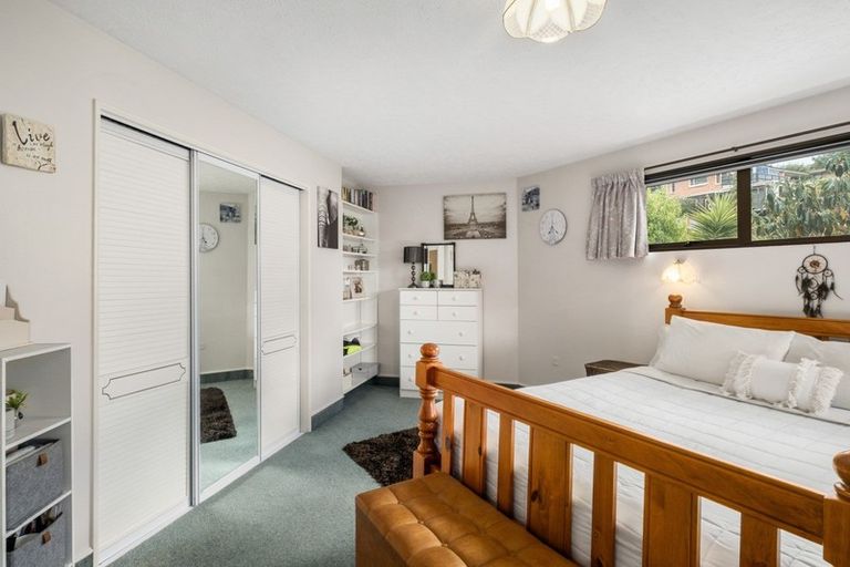 Photo of property in 6 Seaview Crescent, Picton, 7220