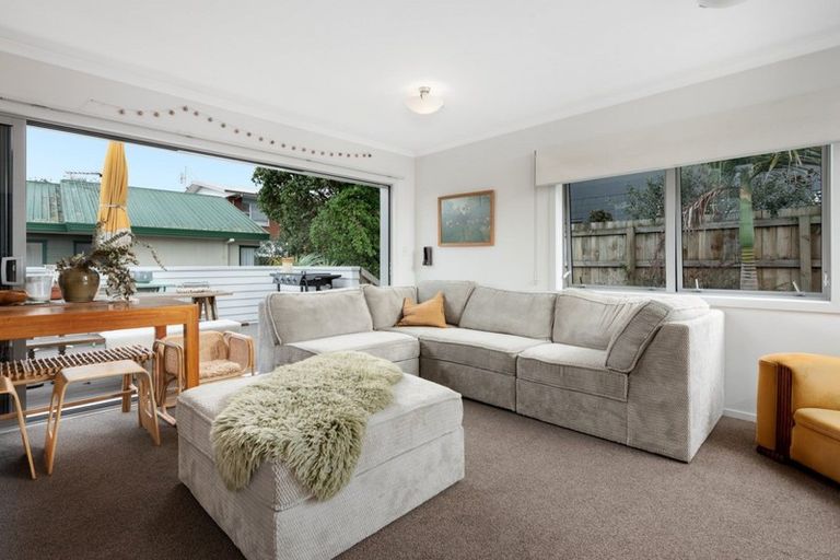 Photo of property in 49d Valley Road, Mount Maunganui, 3116