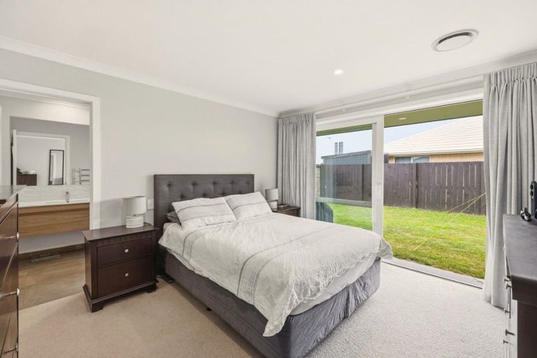 Photo of property in 17 Goodwin Crescent, Pyes Pa, Tauranga, 3112