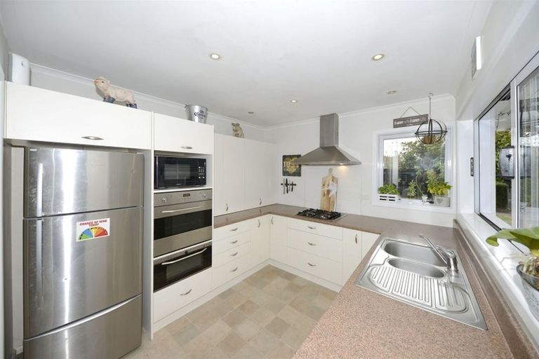 Photo of property in 18 Mooray Avenue, Bishopdale, Christchurch, 8053