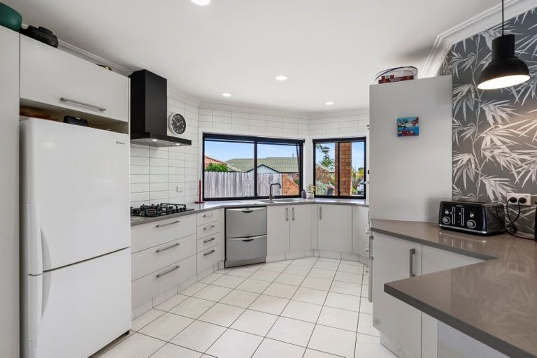 Photo of property in 8 Fuchsia Place, Mount Maunganui, 3116