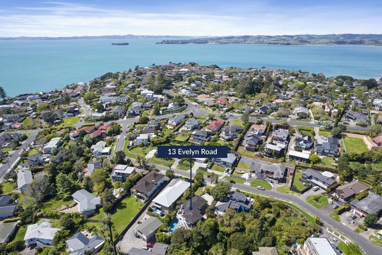 Photo of property in 13 Evelyn Road, Cockle Bay, Auckland, 2014