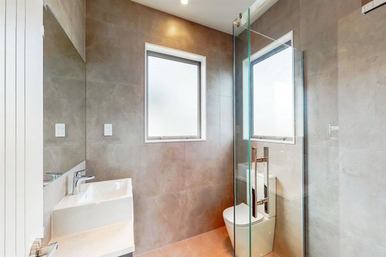 Photo of property in 30 Archibald Drive, Wainui, 0932