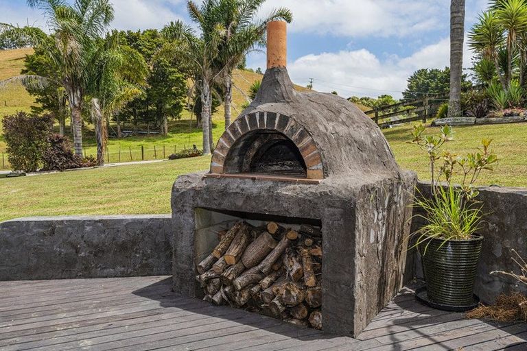 Photo of property in 870 Whareora Road, Whareora, Whangarei, 0175