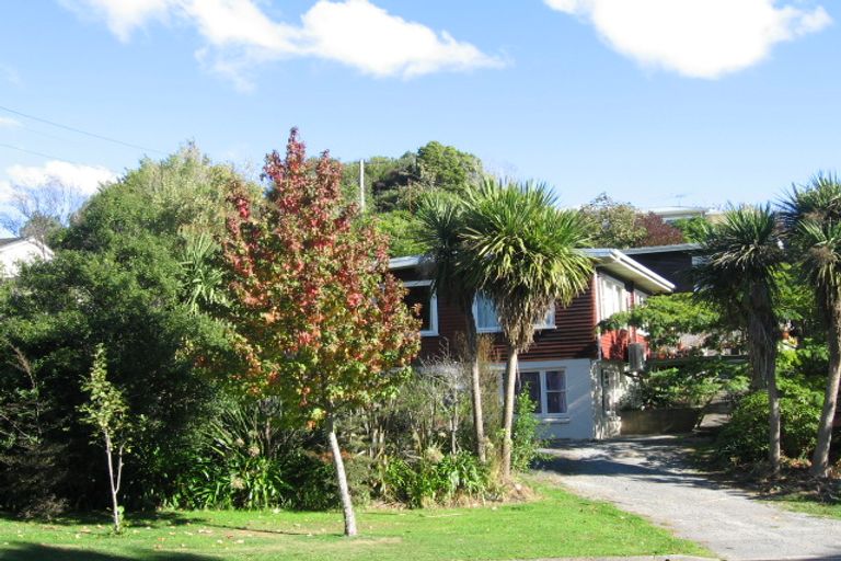 Photo of property in 17 Dunns Street, Silverstream, Upper Hutt, 5019