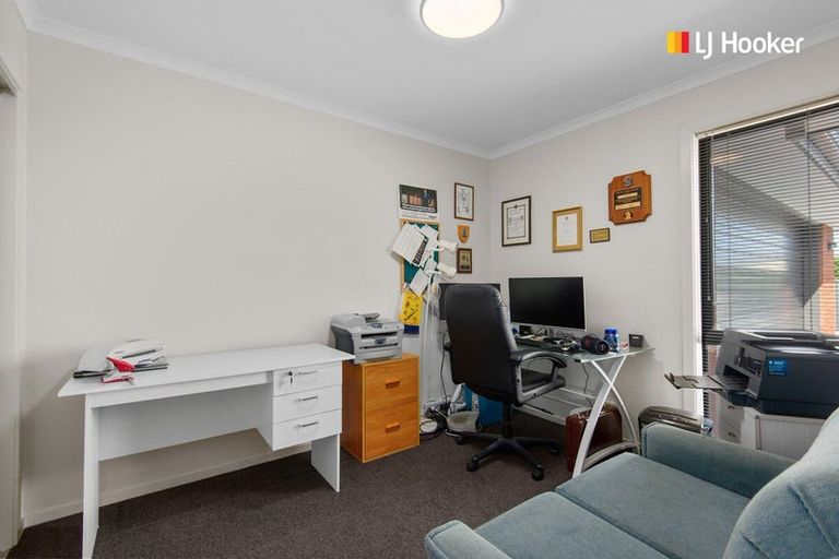 Photo of property in 12 Centre Street, Mosgiel, 9024