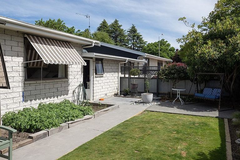 Photo of property in 2/7 Havelock Street, Ashburton, 7700