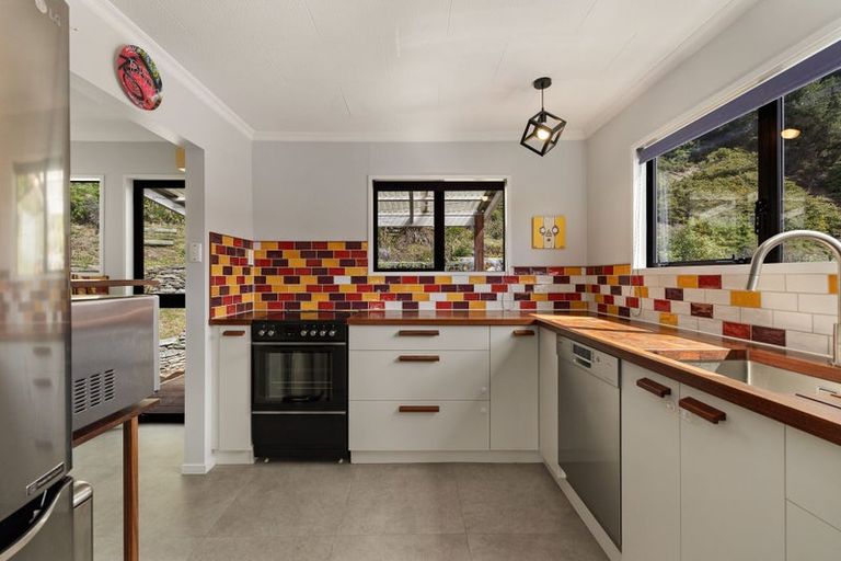 Photo of property in 8 Main Road, Luggate, Cromwell, 9383