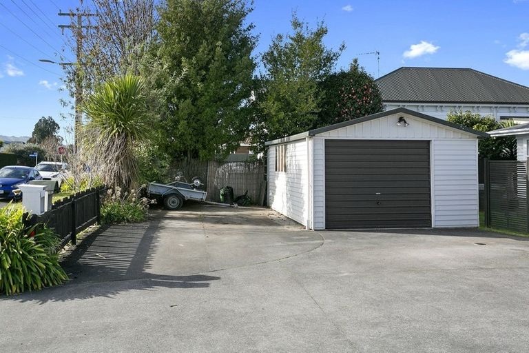 Photo of property in 129 Williams Street, Cambridge, 3434