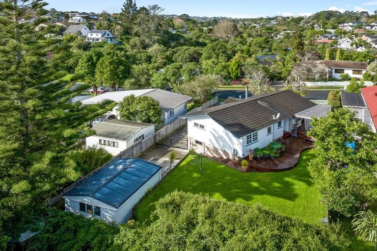 Photo of property in 43 Cranston Street, Torbay, Auckland, 0632