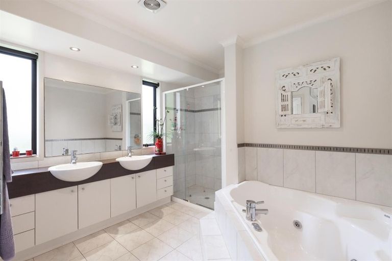 Photo of property in 42 Westminster Glen, Matakana, Warkworth, 0985