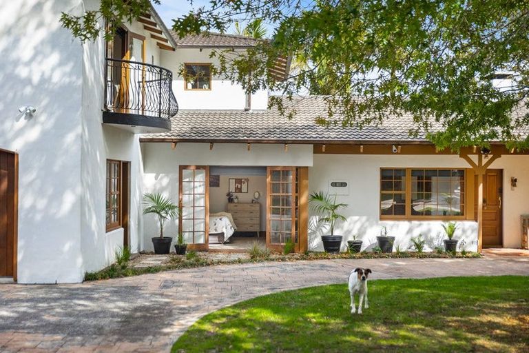 Photo of property in 10 Trig Road, West Harbour, Auckland, 0618