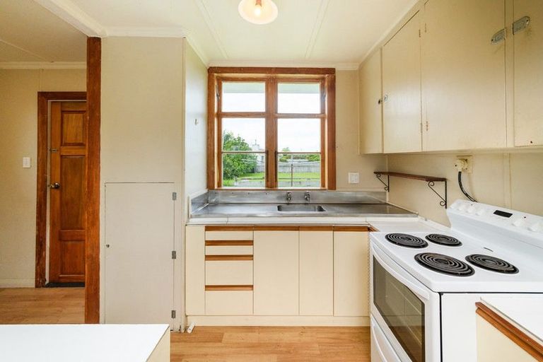 Photo of property in 24 Main Street, Marton, 4710