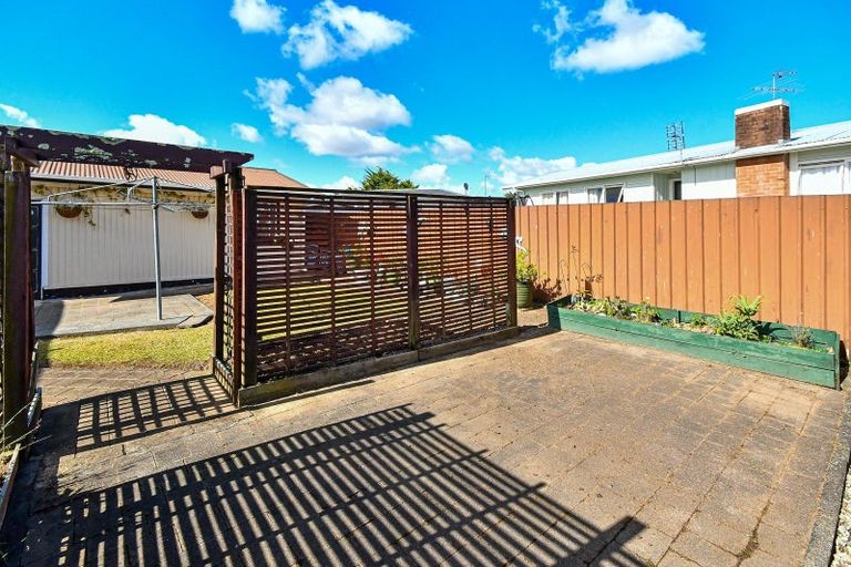 Photo of property in 8 Capella Place, Manurewa, Auckland, 2102