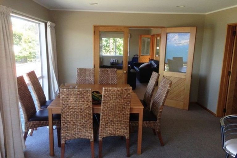 Photo of property in 32 Avalon Crescent, Fernhill, Queenstown, 9300