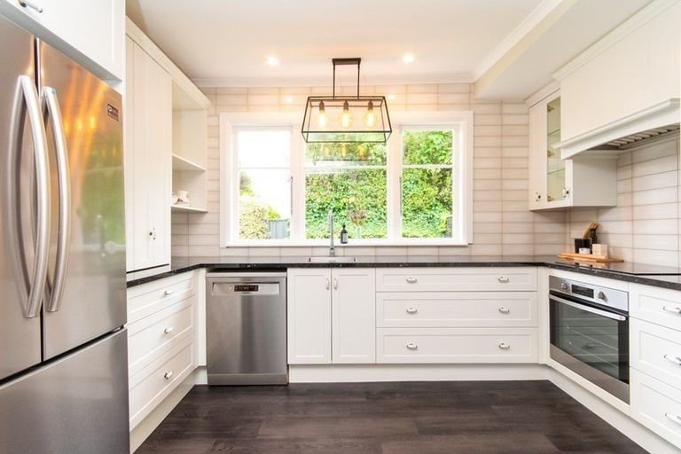 Photo of property in 22 Osier Road, Greenmeadows, Napier, 4112