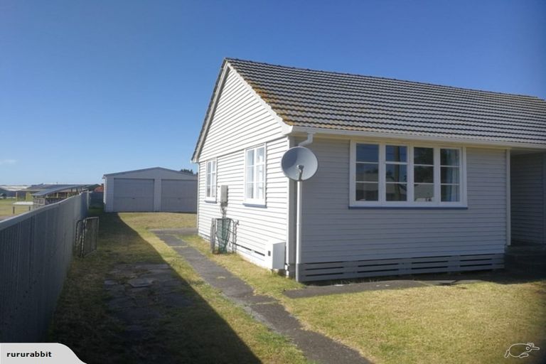 Photo of property in 34 Matipo Street, Castlecliff, Whanganui, 4501