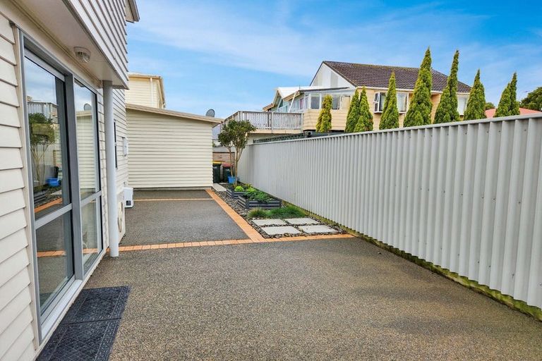 Photo of property in 28 Latimer Way, Petone, Lower Hutt, 5012