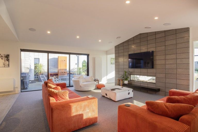 Photo of property in 19 Longwood Drive, Winton, 9720