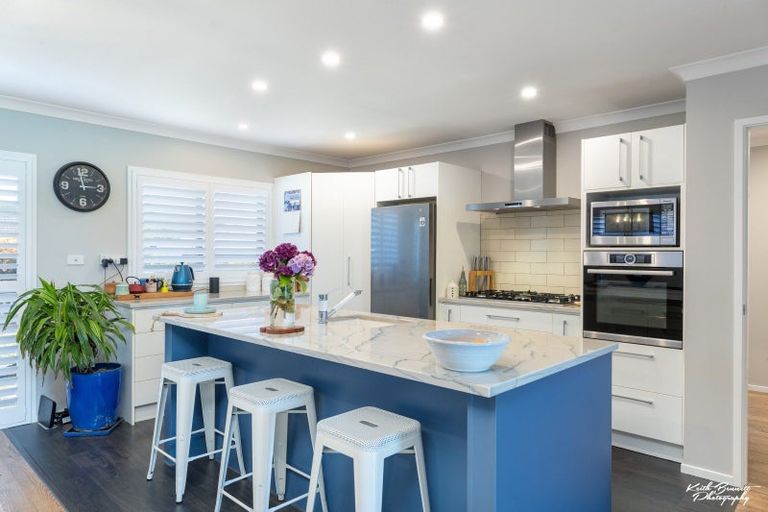 Photo of property in 94 Kirton Drive, Riverstone Terraces, Upper Hutt, 5018