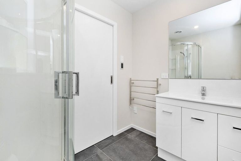 Photo of property in 53 Manor Place, Dunedin Central, Dunedin, 9016