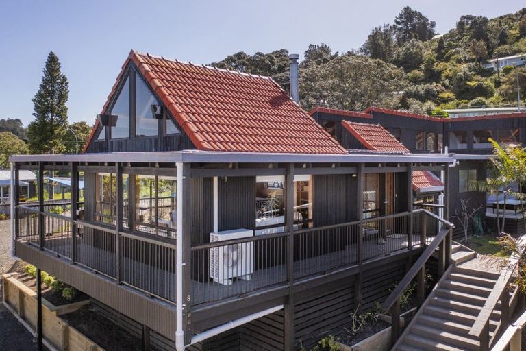 Photo of property in 8 Grey Avenue, Tairua, 3508