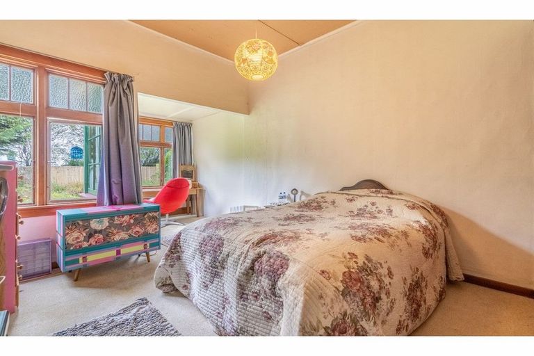 Photo of property in 88 Cooper Road, Tussock Creek, Winton, 9781