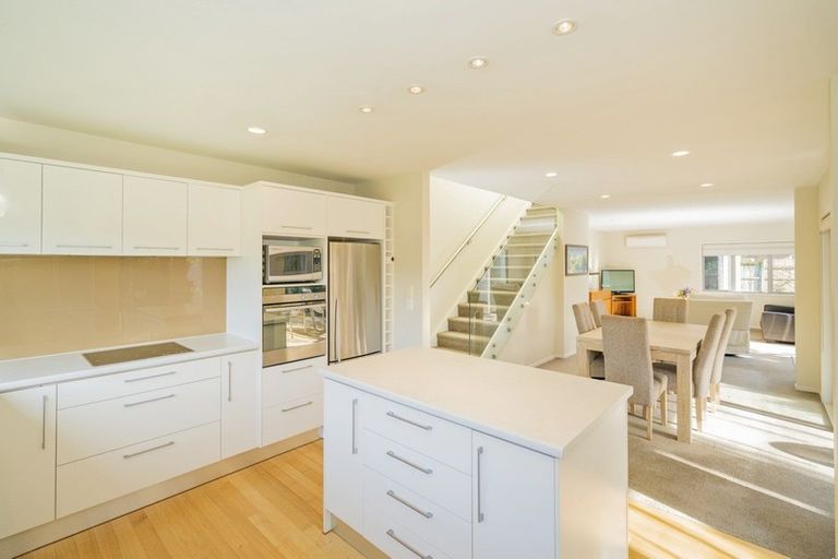 Photo of property in 18 Cobham Lane, Whitianga, 3510