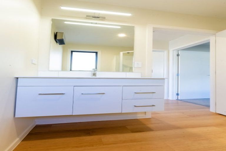 Photo of property in 10a Ward Street, Springlands, Blenheim, 7201