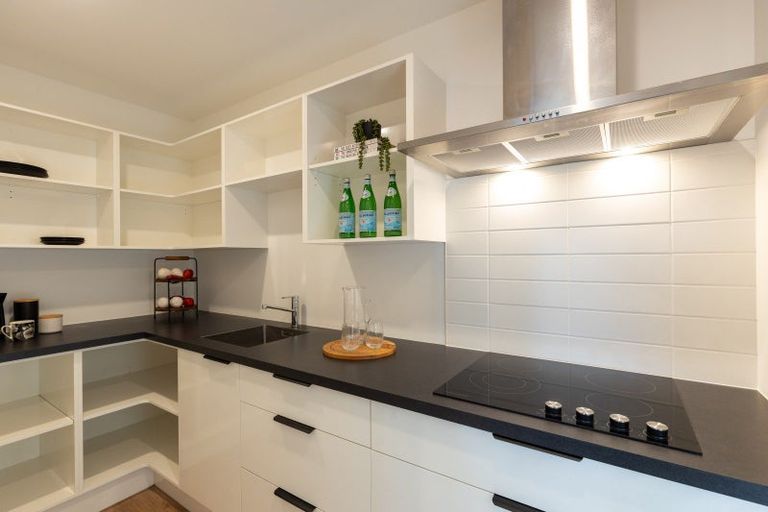 Photo of property in 29a Atutahi Street, Hurdon, New Plymouth, 4310