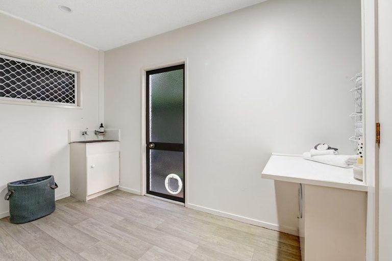 Photo of property in 54 The Circle, Manly, Whangaparaoa, 0930