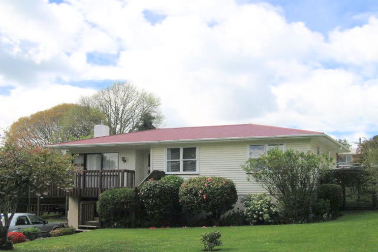 Photo of property in 33 Alastair Avenue, Owhata, Rotorua, 3010