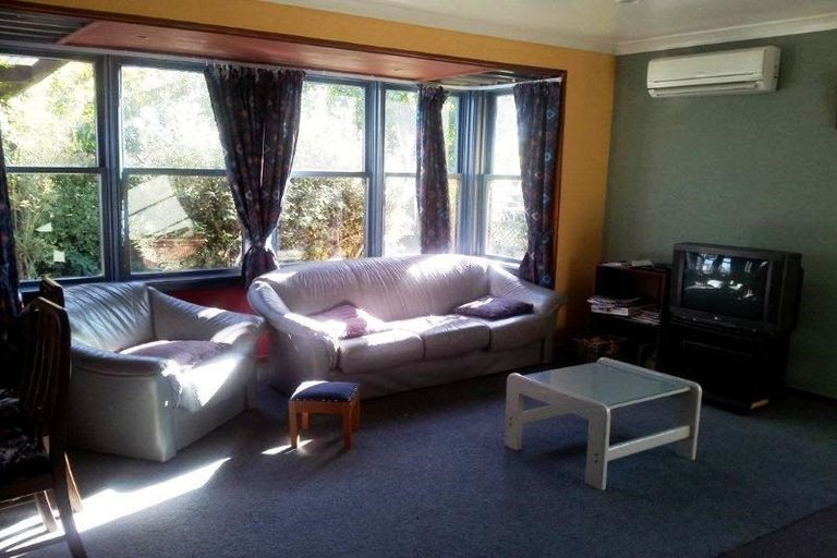 Photo of property in 114b Burwood Road, Burwood, Christchurch, 8083