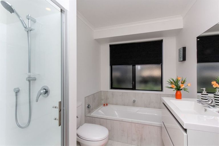 Photo of property in 60a Penrod Drive, Bell Block, New Plymouth, 4312