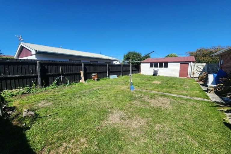 Photo of property in 1 Cheam Street, Dallington, Christchurch, 8061