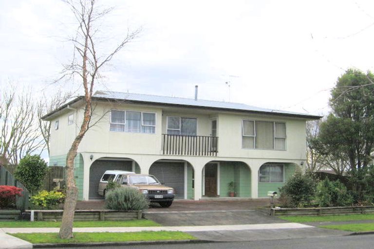 Photo of property in 24 Derby Street, Nawton, Hamilton, 3200