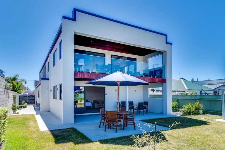 Photo of property in 54 Charles Street, Westshore, Napier, 4110