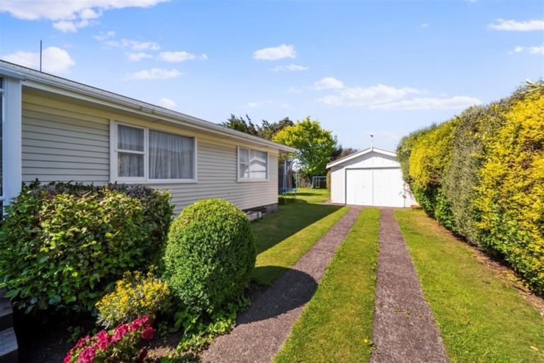 Photo of property in 39 Reid Avenue, Hawera, 4610