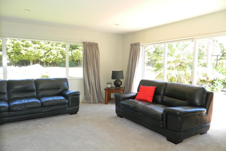 Photo of property in 32 Blue Marlin Drive, Kerikeri, 0230