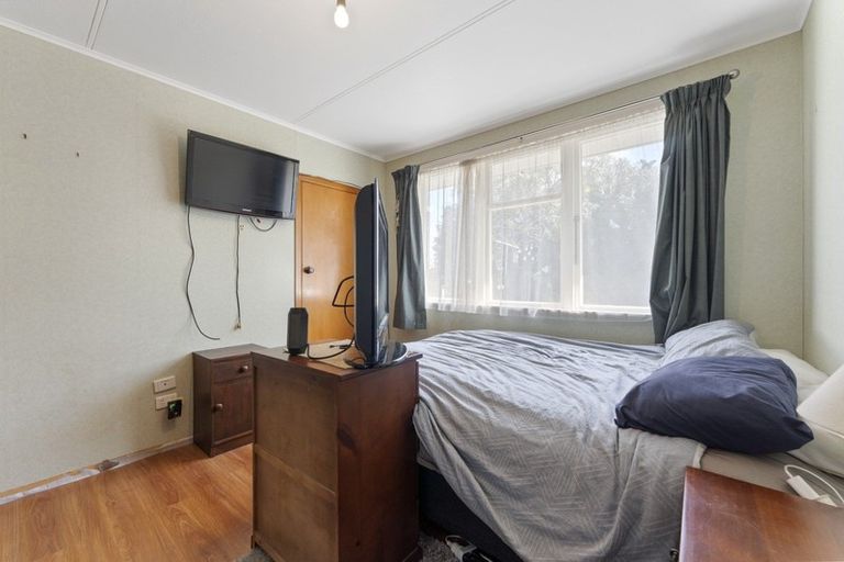 Photo of property in 19 Charwell Place, Highbury, Palmerston North, 4412