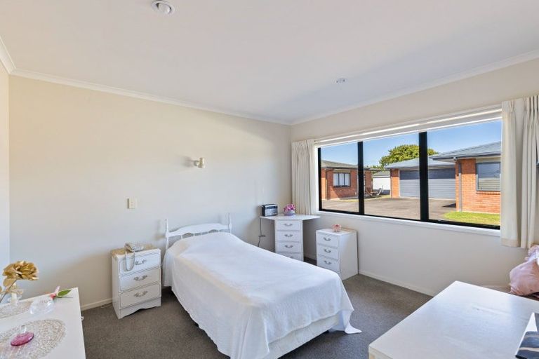 Photo of property in 36 Clemow Road, Fitzroy, New Plymouth, 4312