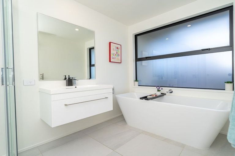 Photo of property in 4 Aviation Lane, Mosgiel, 9024