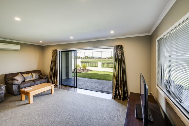 Photo of property in Cheltenham Court, 609 Market Street South, Hastings, 4122