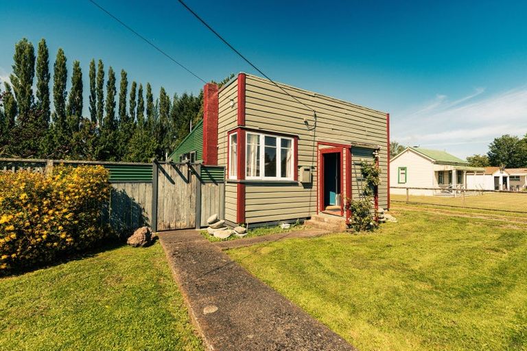 Photo of property in 32 Pitt Street, Raetihi, 4632