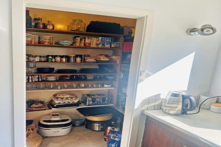 Photo of property in 72 Mulberry Street, Maungaraki, Lower Hutt, 5010