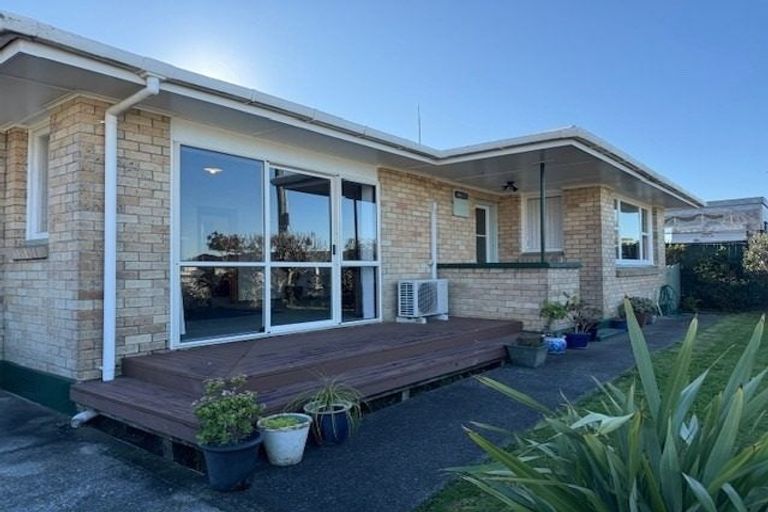 Photo of property in 67 Manley Grove South, Gate Pa, Tauranga, 3112
