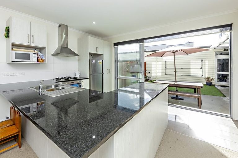 Photo of property in 5 Hakawai Avenue, Takanini, 2112