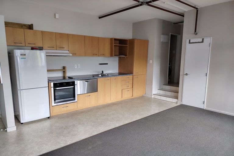 Photo of property in Rostrevor House, 4/130b Vivian Street, Te Aro, Wellington, 6011