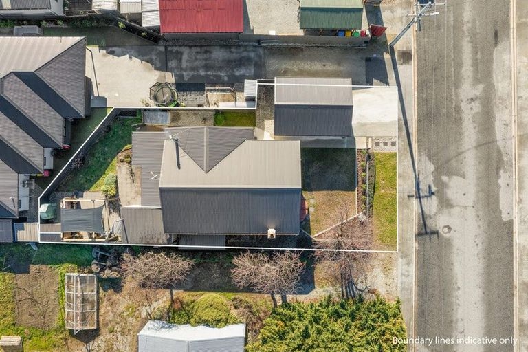 Photo of property in 35 Blyth Street, Cromwell, 9310