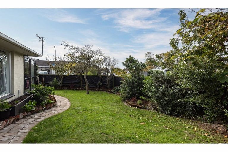 Photo of property in 1 Islay Place, Woolston, Christchurch, 8062